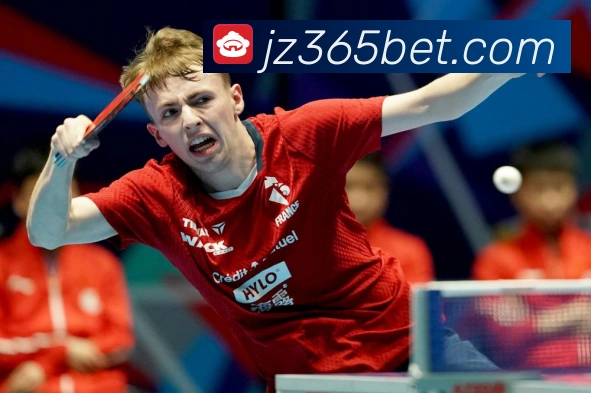 扬库洛夫斯基足球生涯全景解析从边路铁闸到国家队核心再到欧陆名将的传奇征程 扬库洛夫斯基足球生涯全景解析从边路铁闸到国家队核心再到欧陆名将的传奇征程